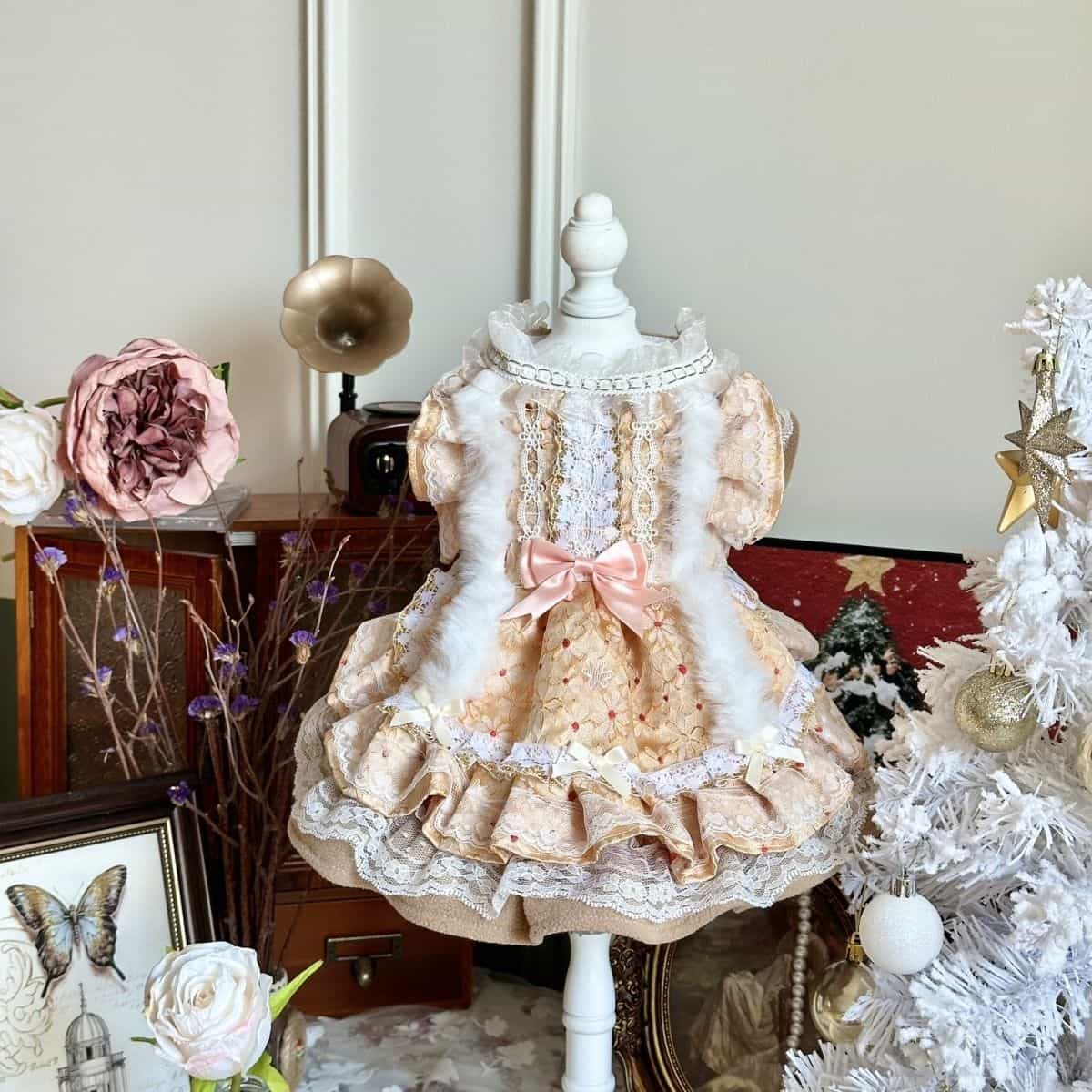 Customizable Luxurious Pet Dress with Fur Trim and Elegant Bow