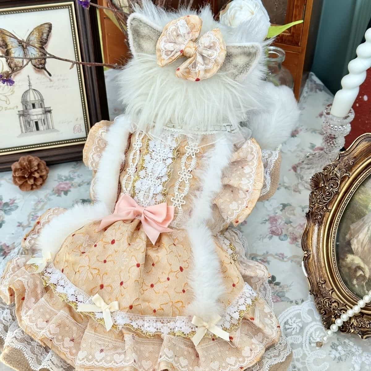 Customizable Luxurious Pet Dress with Fur Trim and Elegant Bow