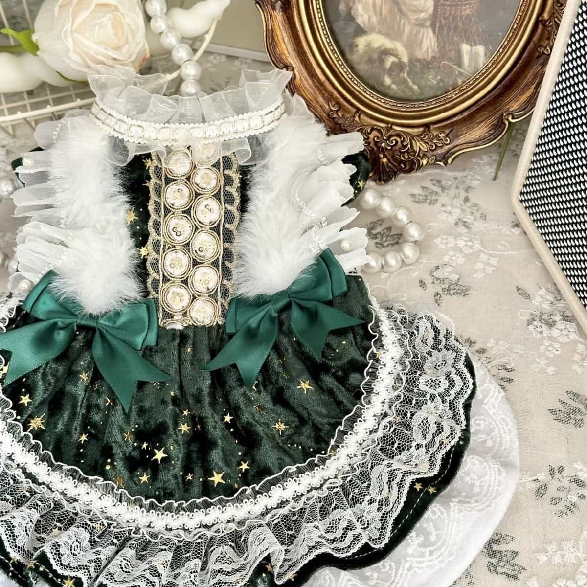 Customizable Elegant Pet Dress in Deep Green with White Lace and Star Accents