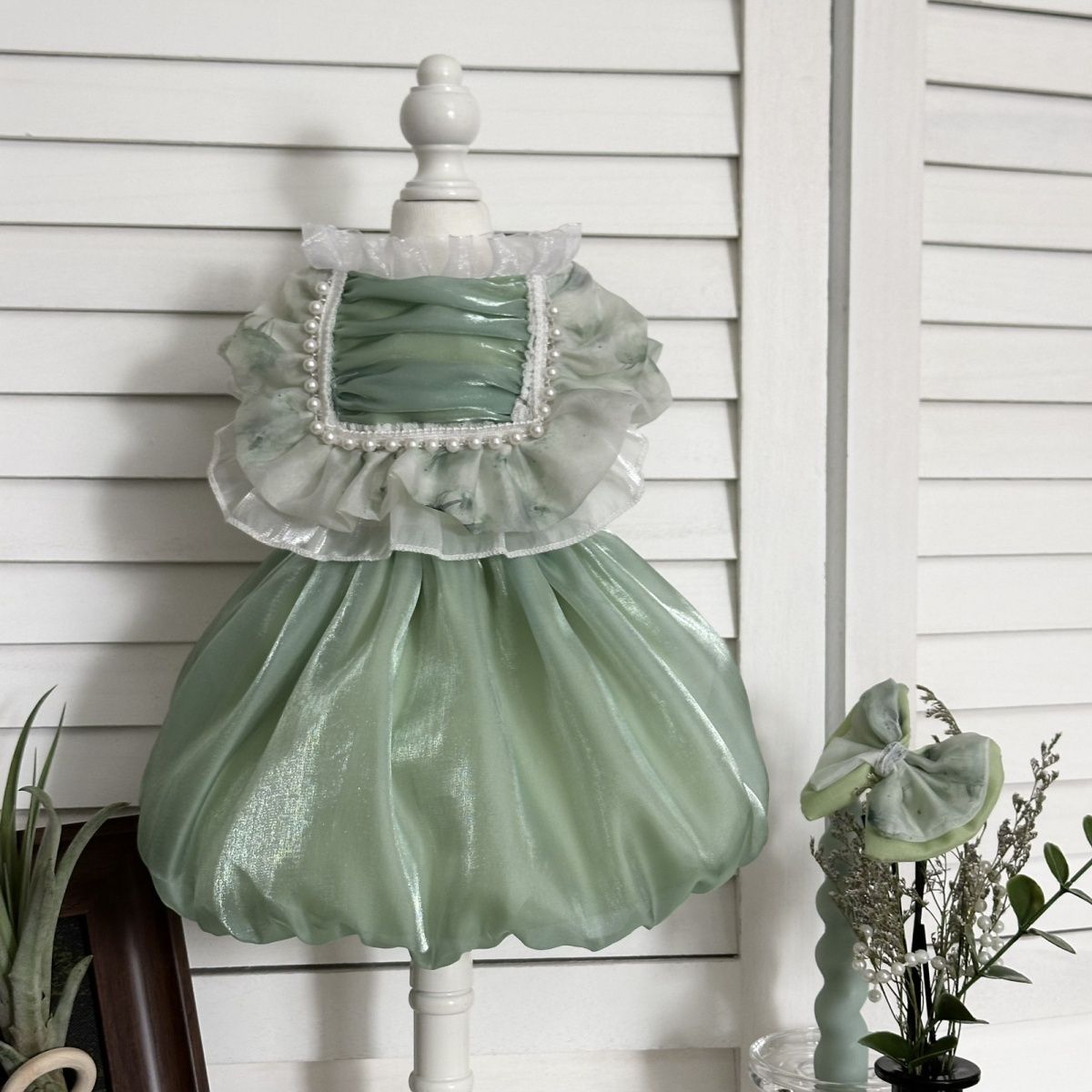 Customizable Mint Green Pet Dress with Ruffled Collar and Pearl Accents